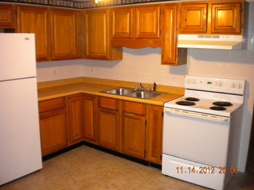 538 Glenapple Dr - Photo 3 of 5