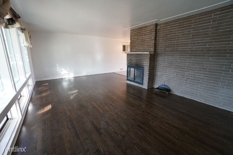 2260 Jamaica St - Photo 2 of 18