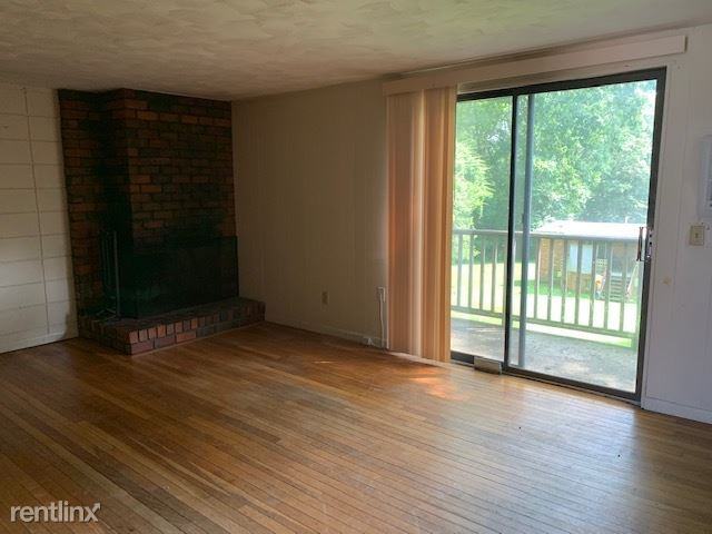 19 Denlar Drive 19a - Photo 3 of 13