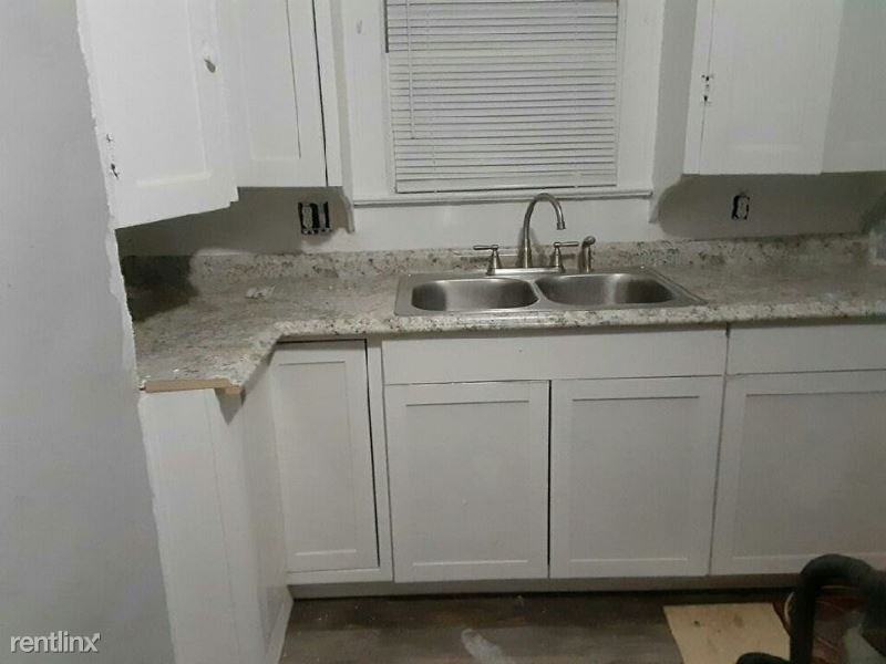 4331 Myrtle Ave. - Photo 2 of 7