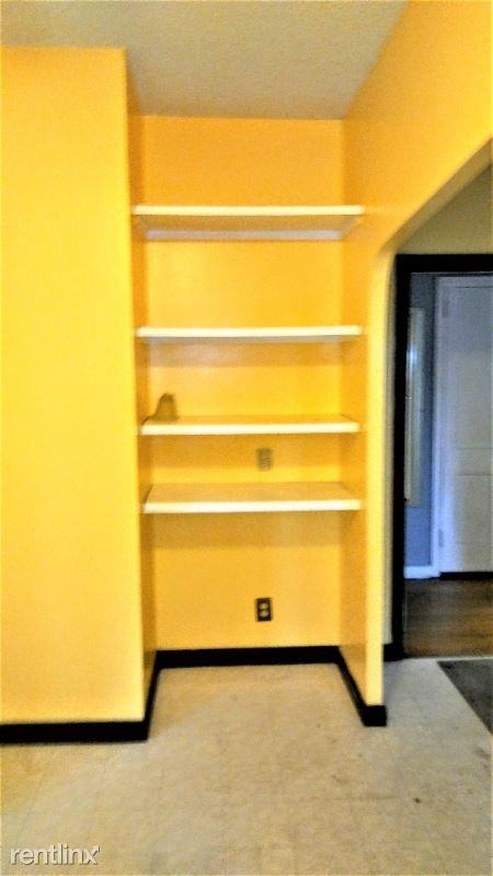 1625 Main St Ne Lower Duplex - Photo 3 of 15