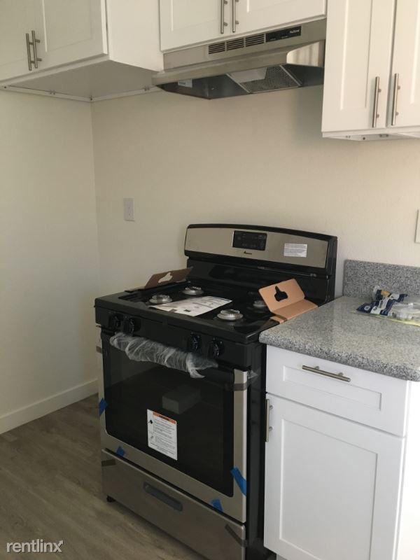 15776 Sequoia St - Photo 2 of 17