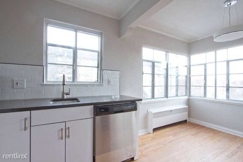 970 Pennsylvania St A3 - Photo 3 of 28