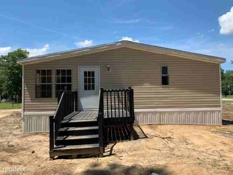 1086 Landing Road - Photo 2 of 12