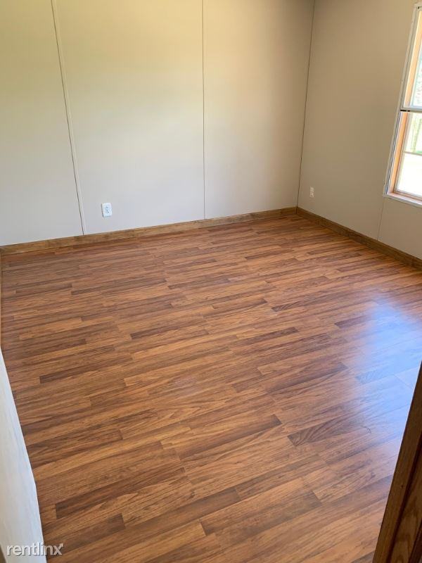 1086 Landing Road - Photo 3 of 12