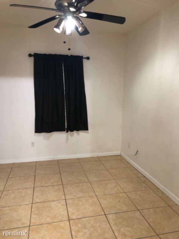 3217 Allison Marie Ct - Photo 2 of 6