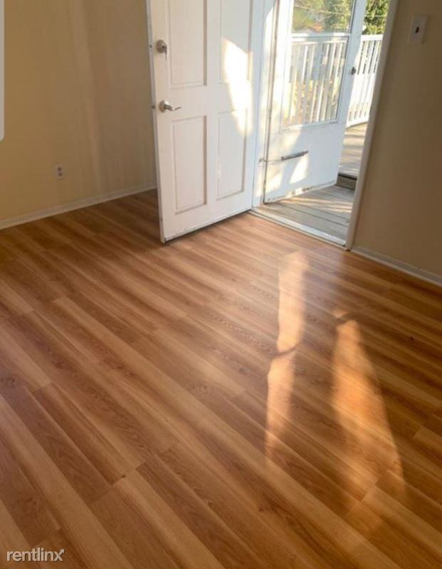 114 Cincinnati Ave - Photo 3 of 9