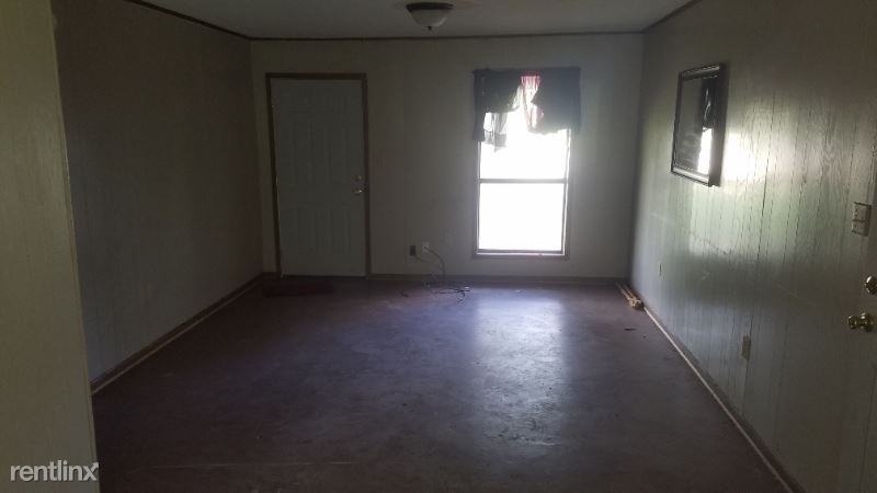 2022 Wd Rochelle Ave - Photo 2 of 10