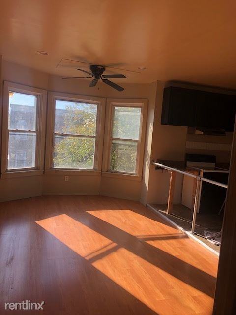 335 Ridge Ave 3rd Floor - Photo 2 of 20