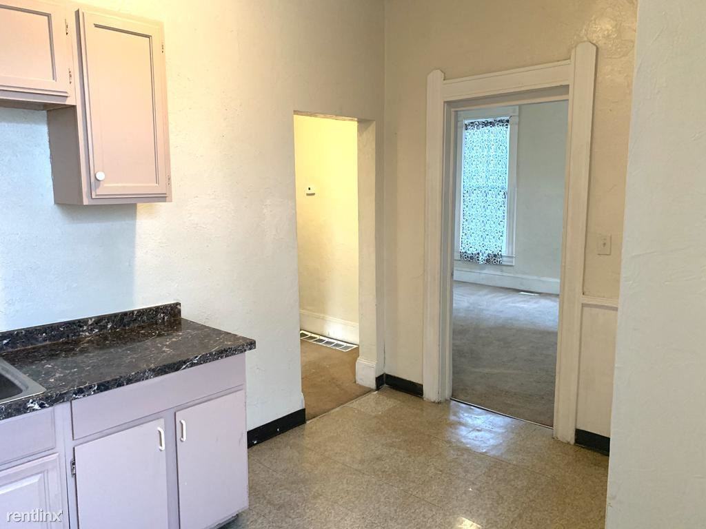 2207 E 87th St Down - Photo 3 of 19