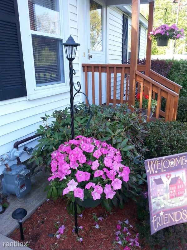 529 Hildreth St 3 - Photo 2 of 15