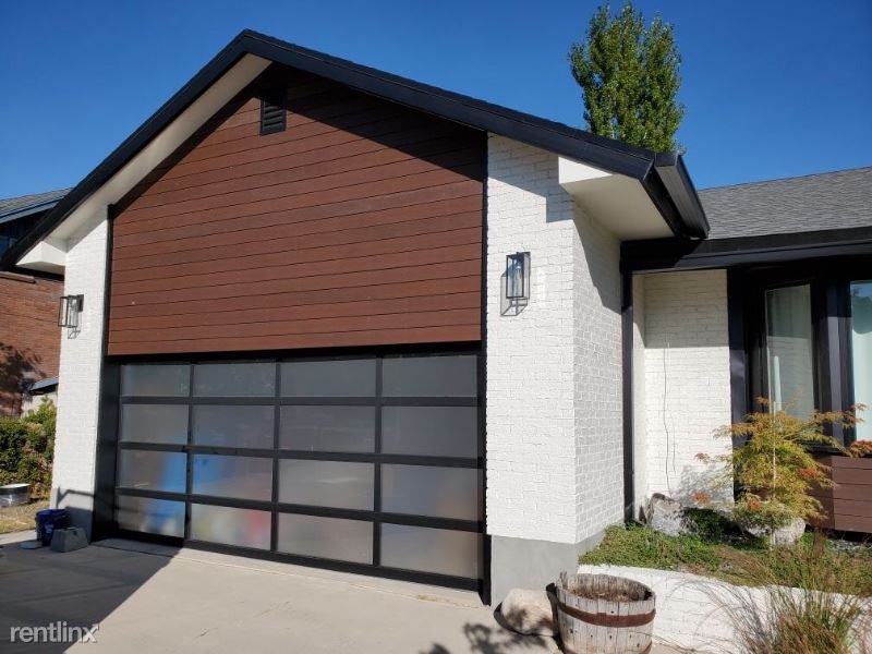 1506 N 2040 W - Photo 3 of 26