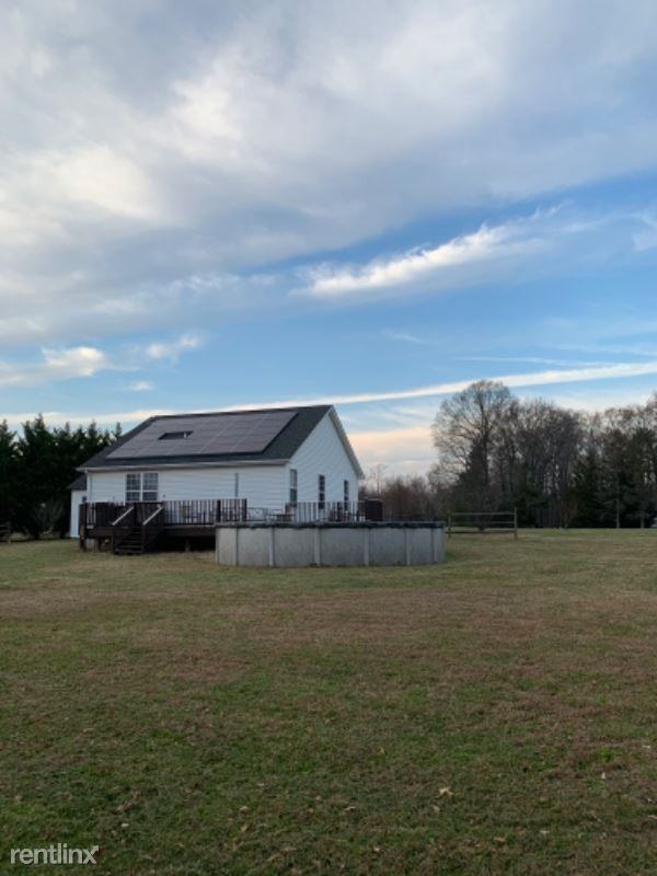 26729 Bentley Place - Photo 2 of 22