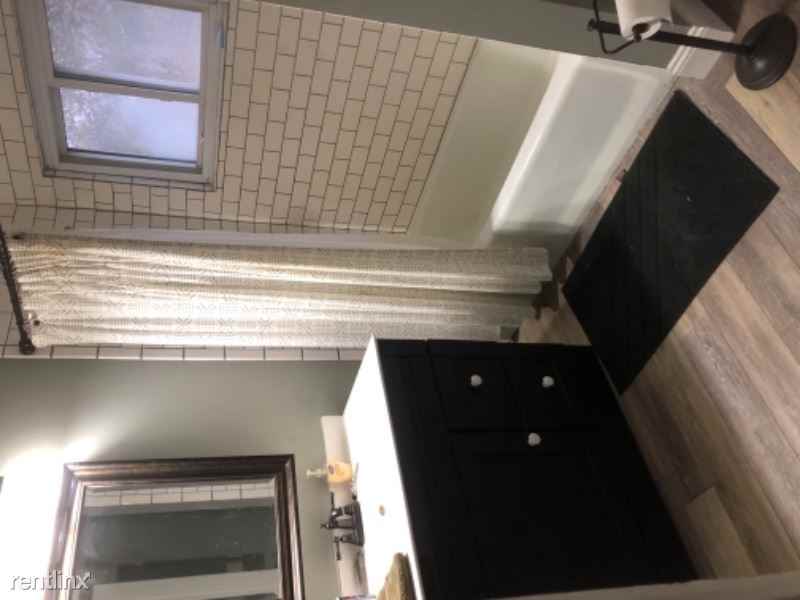 109 Elm St - Photo 3 of 6