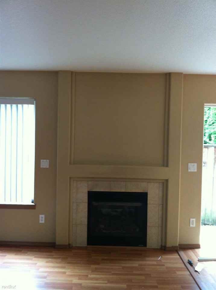 8421 Ne 36st Circle - Photo 3 of 16