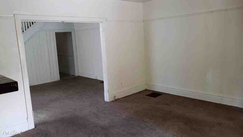 6600 Rowan Street - Photo 3 of 12