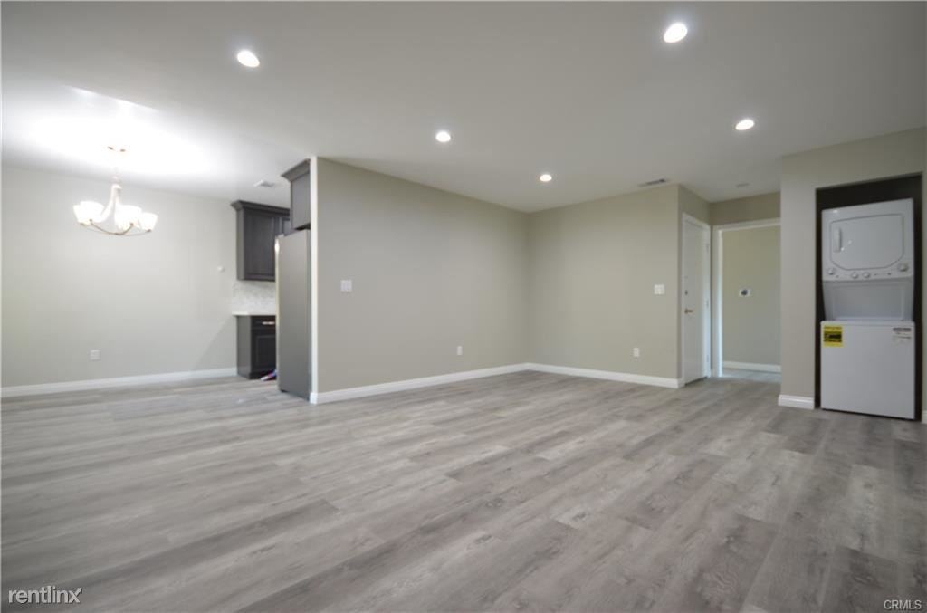 80 S Sunnyslope Ave #201 - Photo 2 of 10