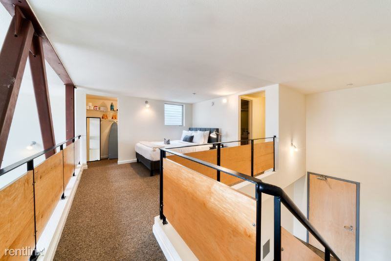 22748 Nadine Cir - Photo 2 of 7