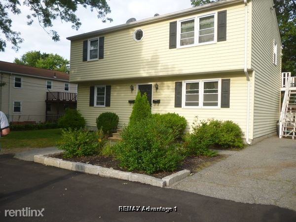 25 Agate Ave - Photo 2 of 12