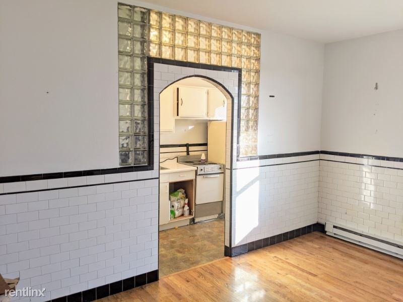 372 Broadway 2 Studio - Photo 2 of 7