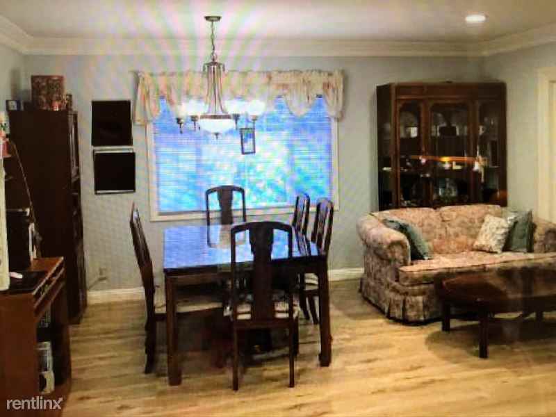 6132 Richmond Ave - Photo 3 of 13