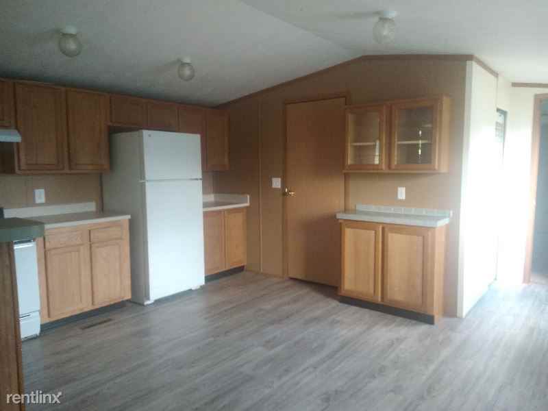 4905 Cambria Rd - Photo 2 of 8