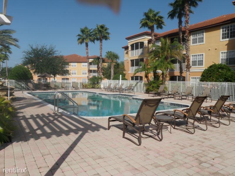 5451 Vineland Road 2314 - Photo 3 of 19