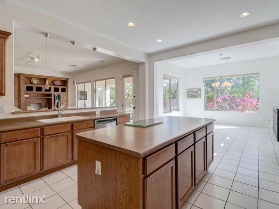 18519 W Missouri - Photo 2 of 3