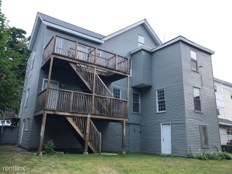 103 Nashua St 1st Floor - Photo 2 of 9