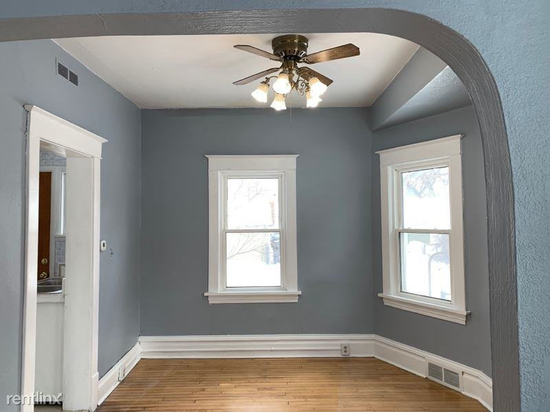 834 31st Ave N - Photo 3 of 12