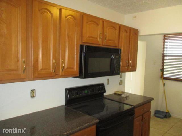 1850 Homewood Blvd - Photo 2 of 23