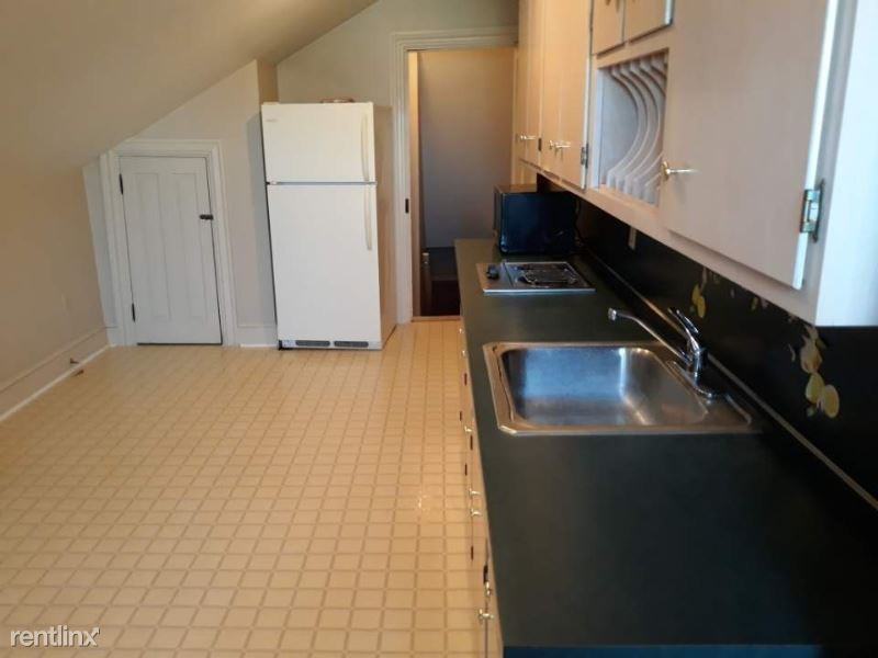 3151 Lincoln Hwy E - Photo 2 of 8