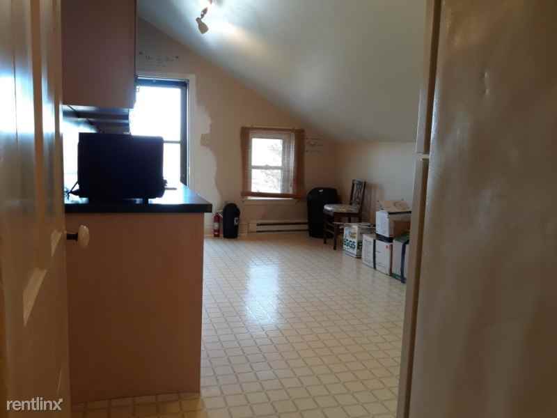 3151 Lincoln Hwy E - Photo 3 of 8