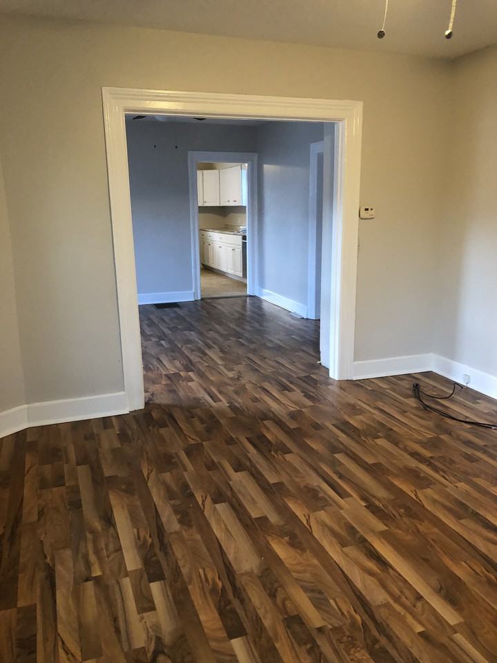 216 S Birney St - Photo 2 of 12