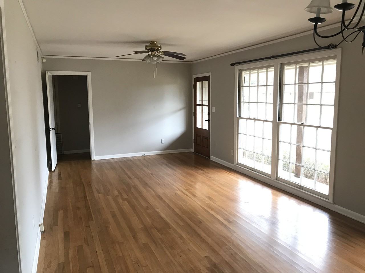 1533 Wilhurst St - Photo 6 of 22