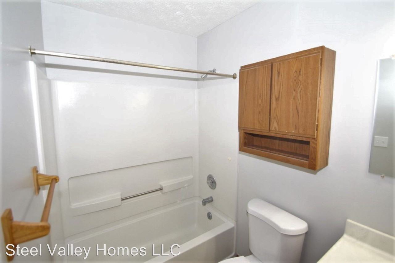 1705 Westhampton - Photo 3 of 9