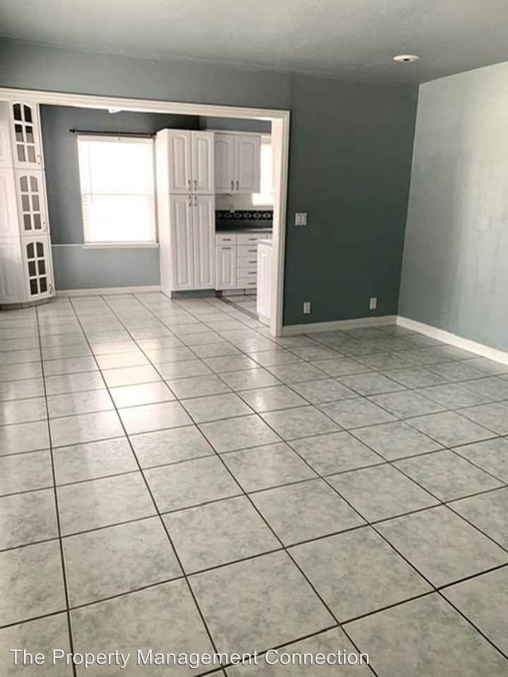 3560 Ely Avenue - Photo 2 of 14