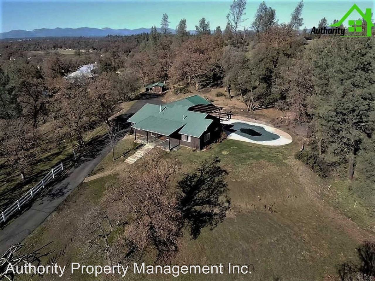 23756 Deer Canyon Road - Photo 2 of 33