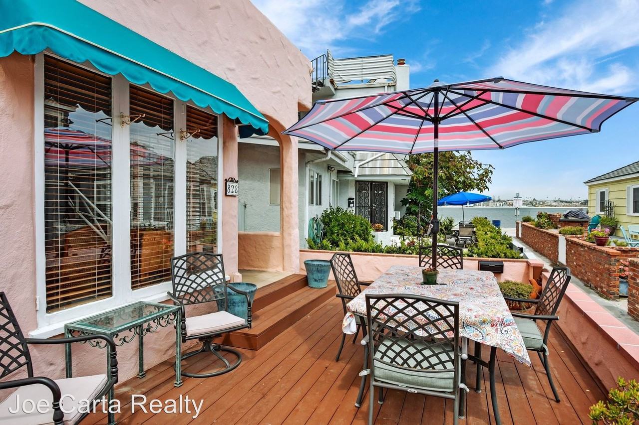 828 Tangiers Court - Photo 3 of 33