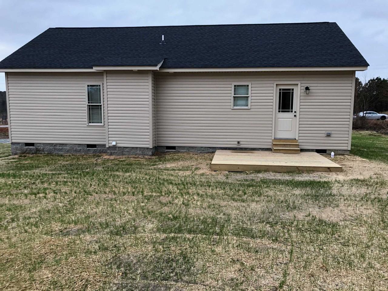 3584 Nc 27 E - Photo 3 of 10