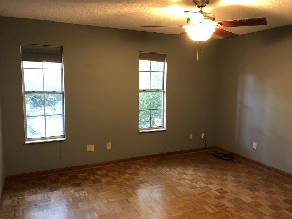 2955 Newton Drive - Photo 3 of 21