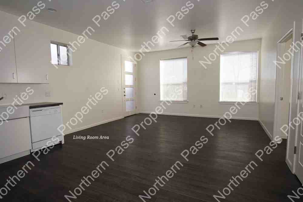 6262 Woodrow Beam-12 - Photo 3 of 13