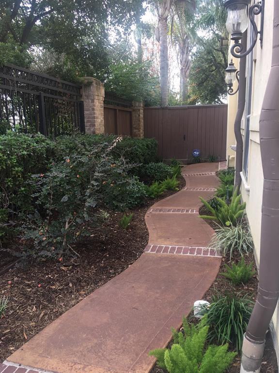 6234 Elm Heights Lane - Photo 2 of 38