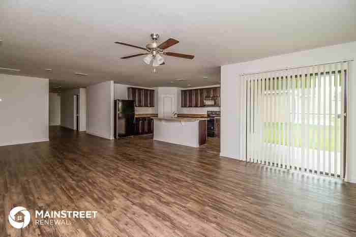 1864 Piedmont Court - Photo 3 of 16