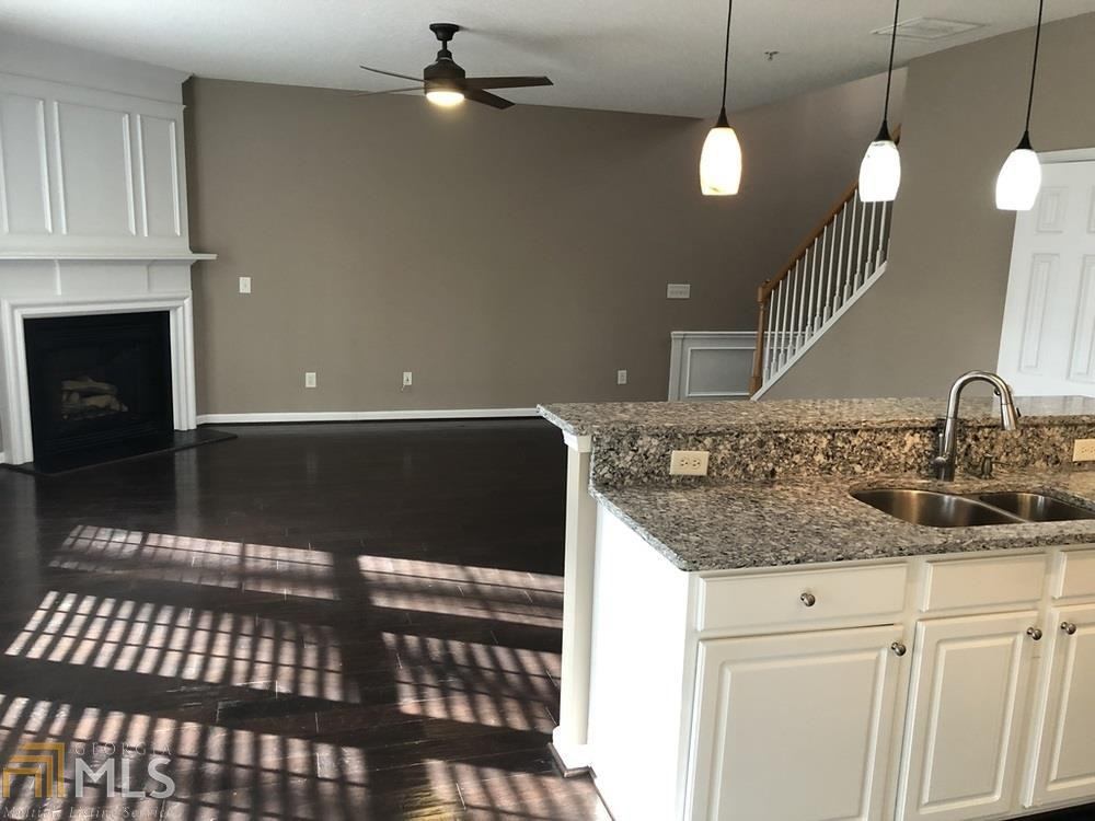 132 Regent Pl - Photo 2 of 19