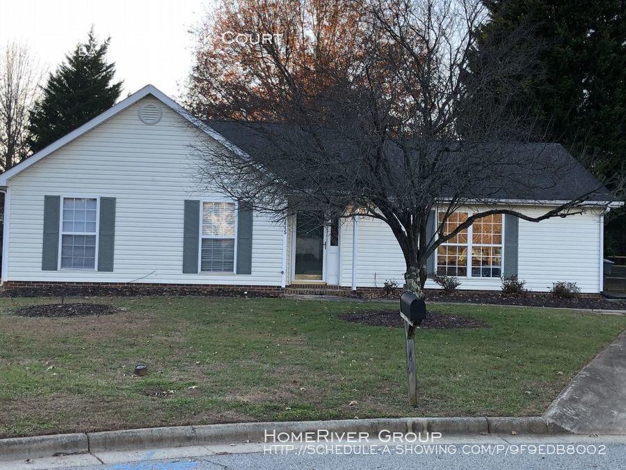 5645 Summerwalk Court - Photo 2 of 19