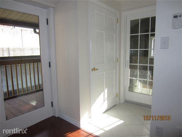 620 N Garfield Ave Fl 2 - Photo 3 of 10