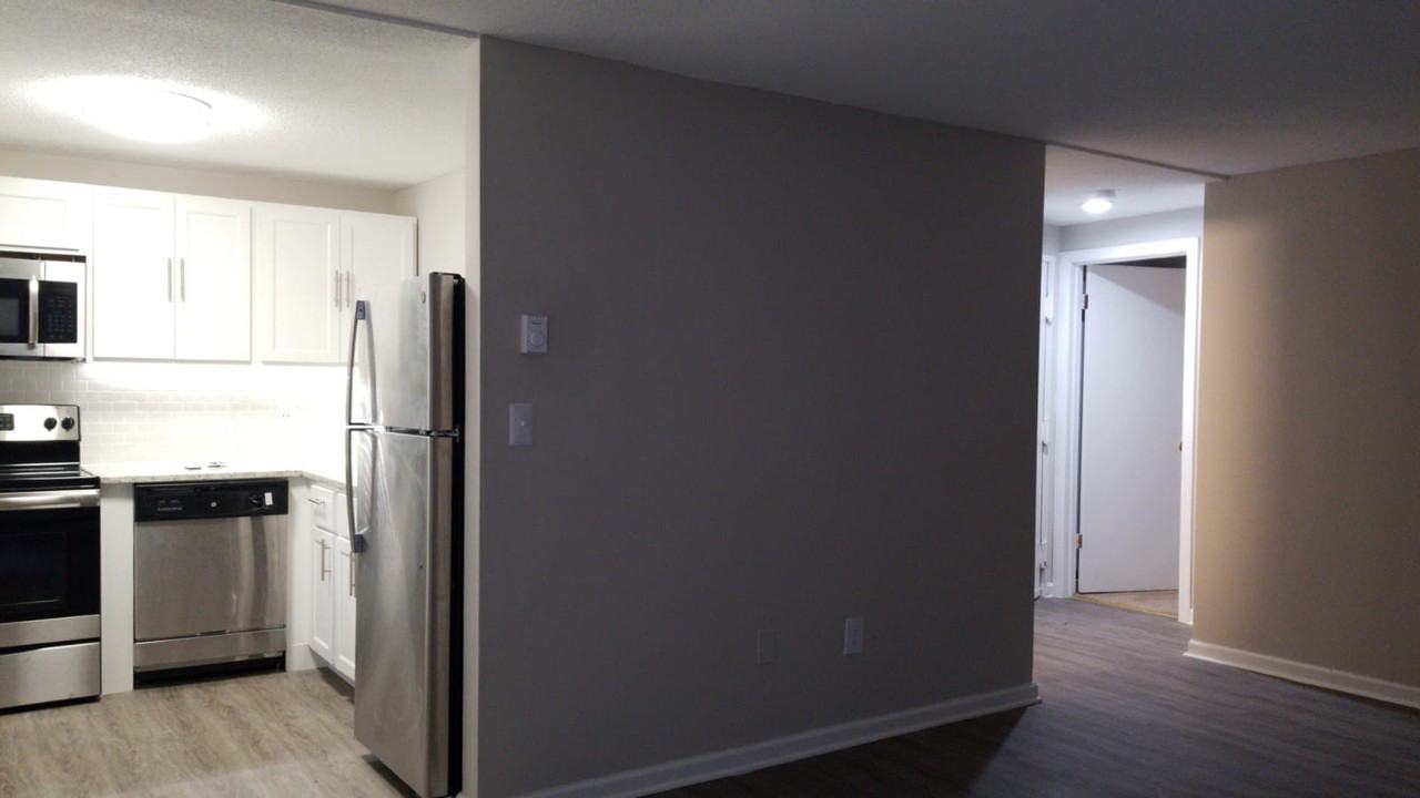 Peppertree Apartments - Photo 3 of 49