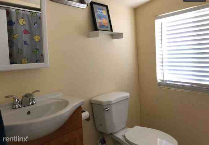 10574 Culbertson Dr - Photo 3 of 8