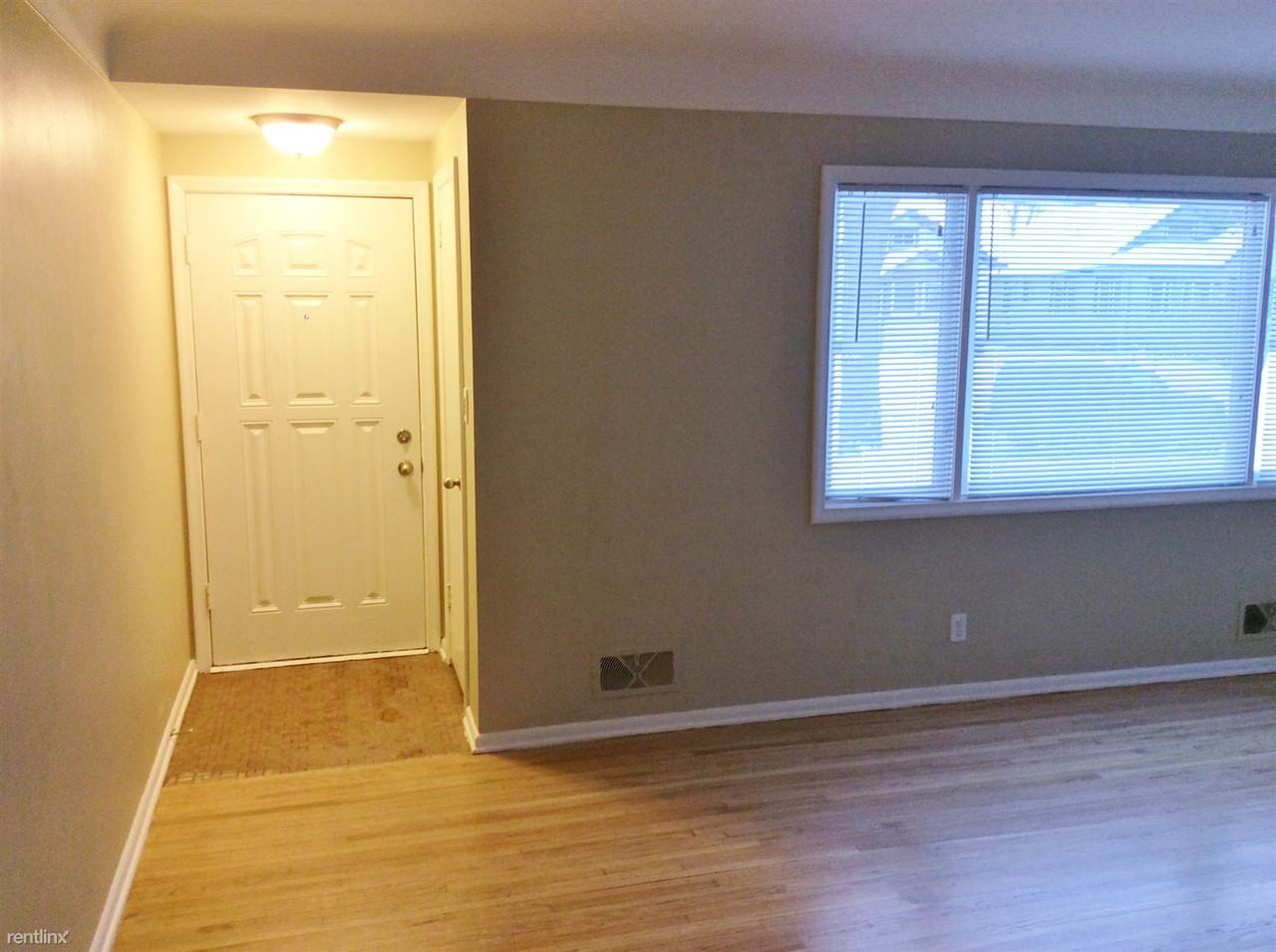 3451 Logan Avenue N - Photo 2 of 11